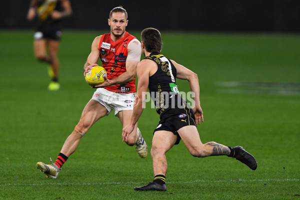 AFL 2021 Round 12 - Essendon v Richmond - 856025