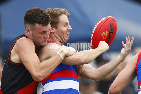 AFL 2022 Practice Match - Essendon v Western Bulldogs - 911321