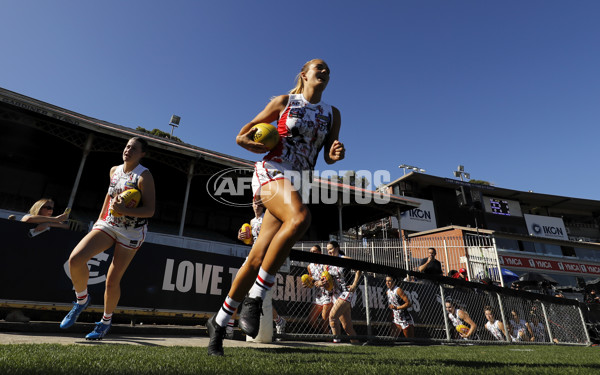 AFLW 2022 Round 07 - Carlton v St Kilda - 910239