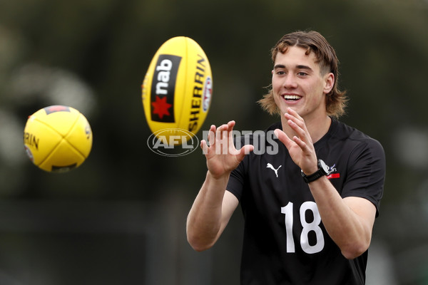 AFL 2021 Media - NAB AFL Draft Victoria Training Day - 897090