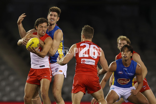 AFL 2021 Round 23 - Sydney v Gold Coast - 883972