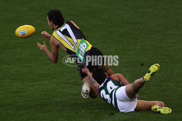 AFL 2021 Round 20 - Fremantle v Richmond - 878379