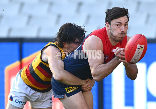 AFL 2021 Round 22 - Melbourne v Adelaide - 882569