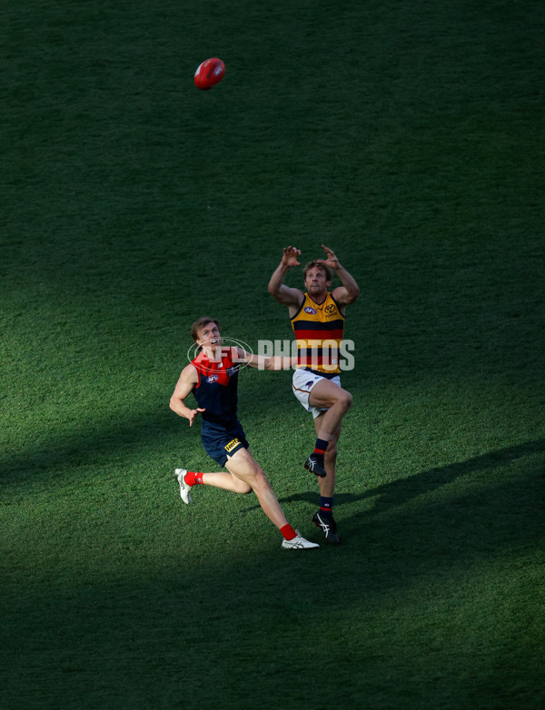 AFL 2021 Round 22 - Melbourne v Adelaide - 882705