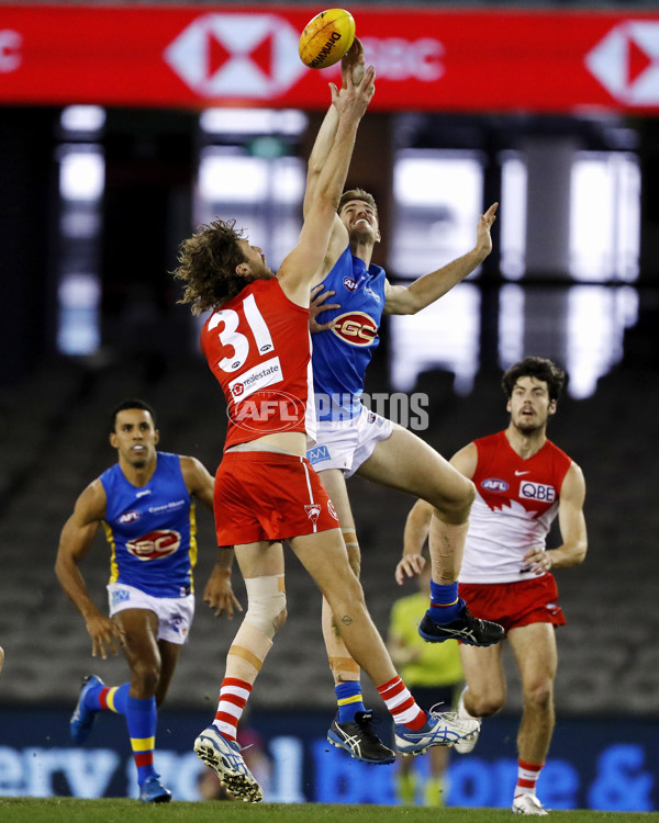 AFL 2021 Round 23 - Sydney v Gold Coast - 884019