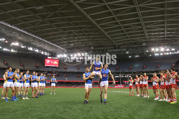 AFL 2021 Round 23 - Sydney v Gold Coast - 884108