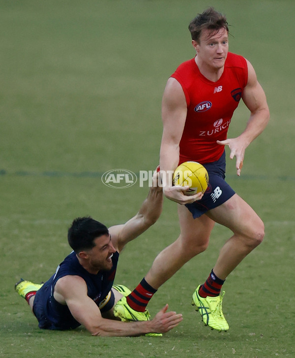AFL 2021 Training - Melbourne 180921 - 890520