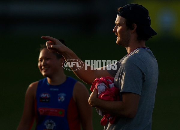 AFLW 2021 Training - Western Bulldogs 121021 - 895173