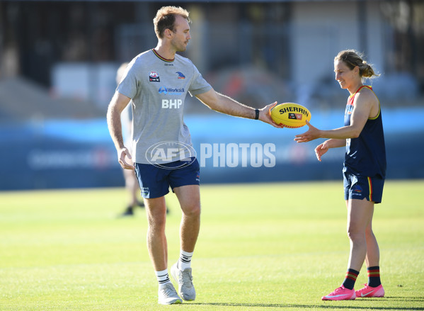 AFLW 2021 Training - Adelaide 031121 - 896456