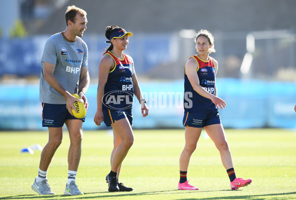 AFLW 2021 Training - Adelaide 031121 - 896462