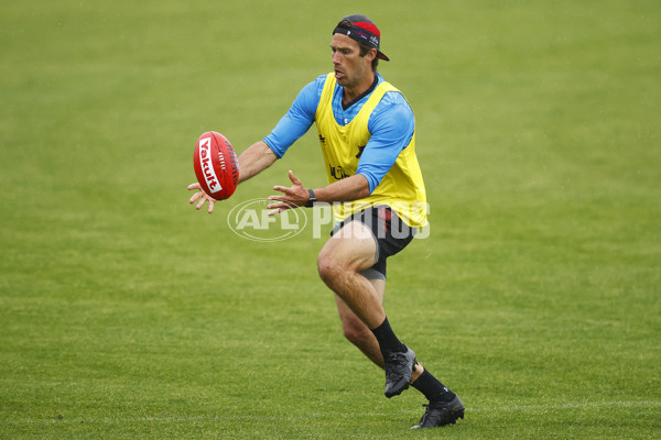 AFL 2021 Training - Essendon 101121 - 896770