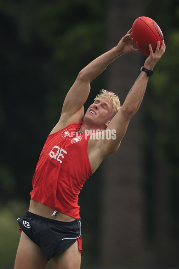 AFL 2021 Training - Sydney 061221 - 899385