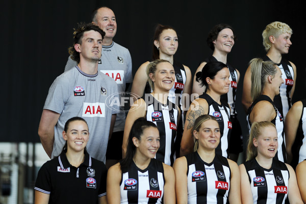 AFLW 2022 Media - Collingwood Team Photo Day - 899991