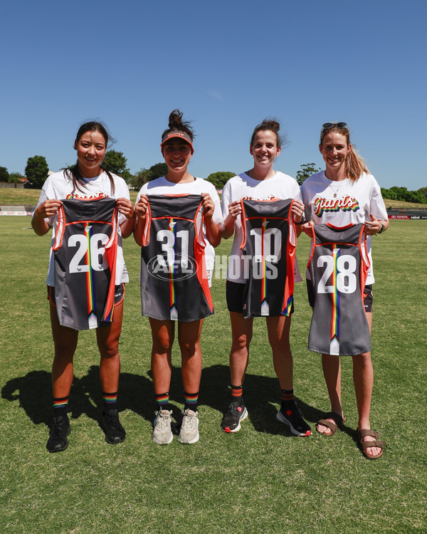 AFLW 2022 Round 04 - GWS v Western Bulldogs - 904801