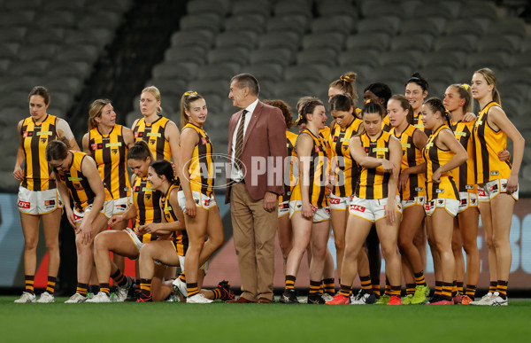 AFLW 2022 S7 Round 01 - Essendon v Hawthorn - 1003552