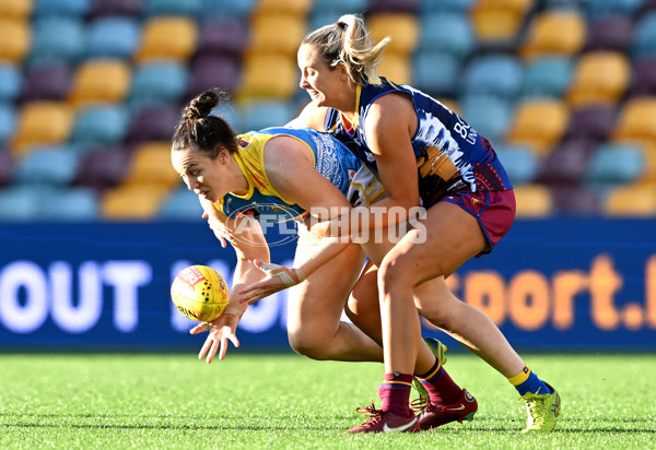 AFLW 2022 S7 Round 03 - Brisbane v Gold Coast - 1005287