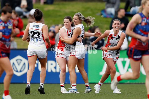 AFLW 2022 S7 Round 03 - St Kilda v Narrm - 1006117