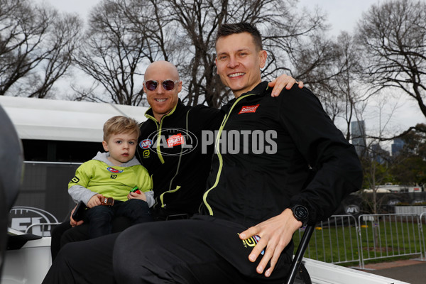 AFL 2022 Media - Grand Final Parade - 1011342