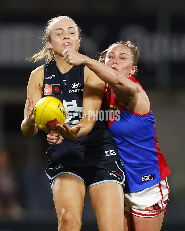 AFLW 2022 S7 Round 05 - Carlton v Melbourne - 1011713