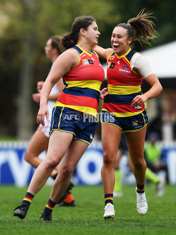 AFLW 2022 S7 Round 05 - Adelaide v GWS - 1014141