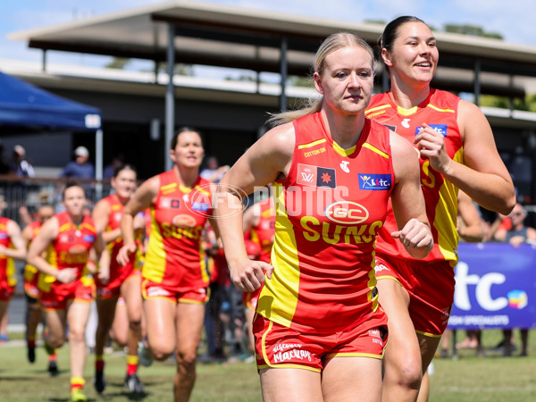 AFLW 2022 S7 Round 05 - Gold Coast v Port Adelaide - 1014227
