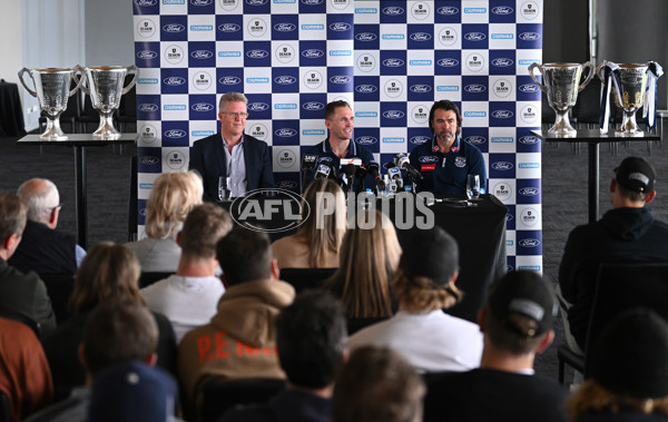 AFL 2022 Media - Geelong Media Opportunity 280922 - 1014454