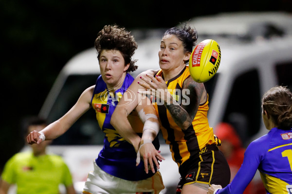 AFLW 2022 S7 Round 06 - Hawthorn v West Coast - 1014565