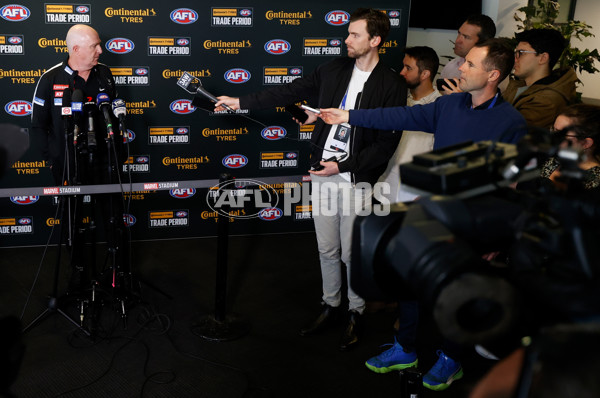 AFL 2022 Media - Trade Period 031022 - 1015420