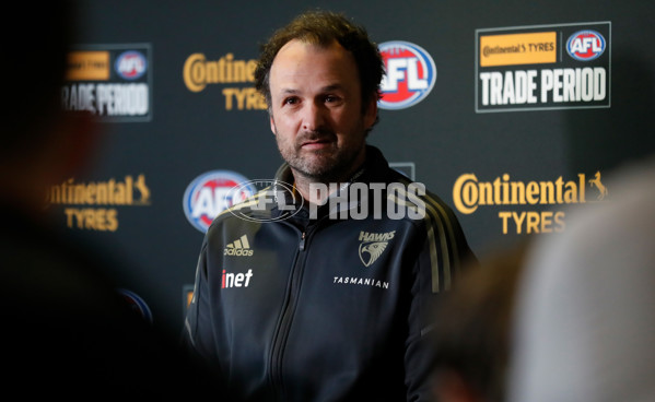 AFL 2022 Media - Trade Period 031022 - 1015471