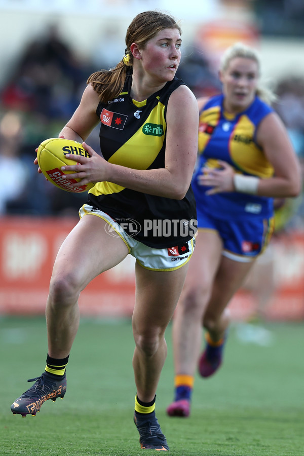 AFLW 2022 S7 Round 07 - West Coast v Richmond - 1015839