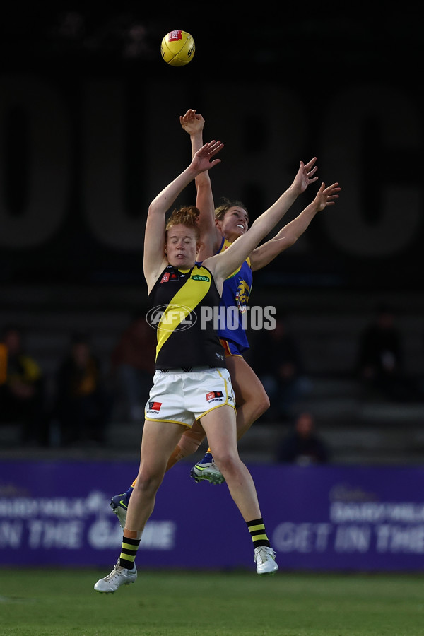 AFLW 2022 S7 Round 07 - West Coast v Richmond - 1015897