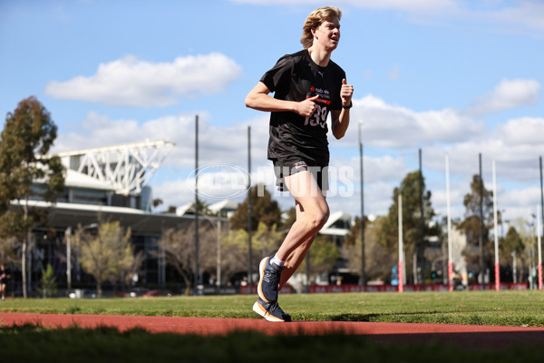 AFL 2022 Media - AFL Draft Combine Victoria - 1016625