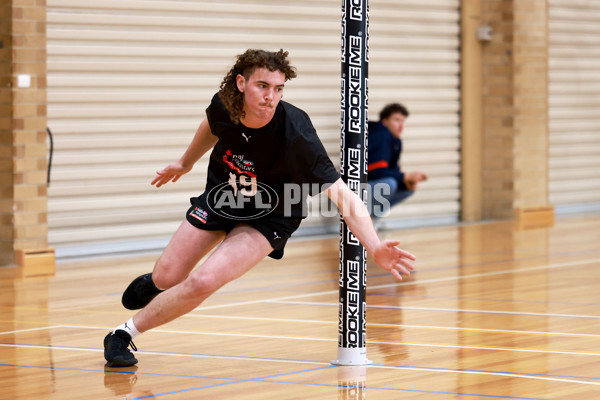 AFL 2022 Media - AFL Draft Combine South Australia - 1017498