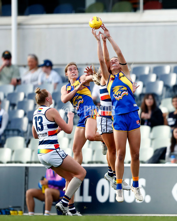 AFLW 2022 S7 Round 08 - Geelong v West Coast - 1017610