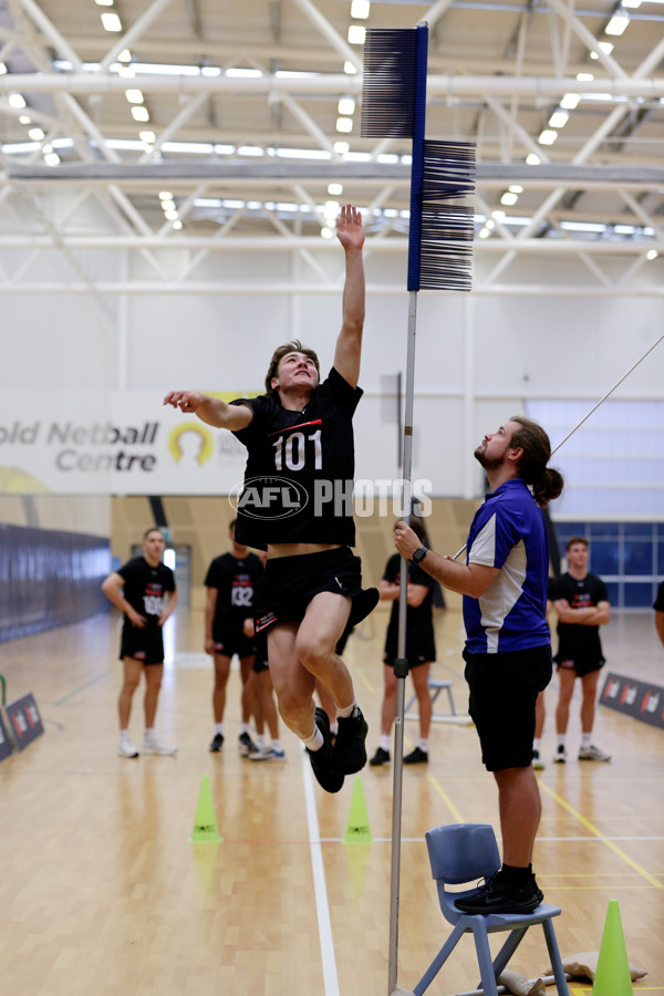 AFL 2022 Media - AFL Draft Combine Western Australia - 1018063