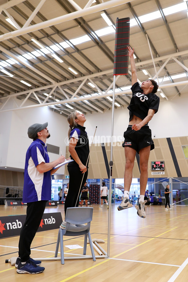 AFL 2022 Media - AFL Draft Combine Western Australia - 1018045