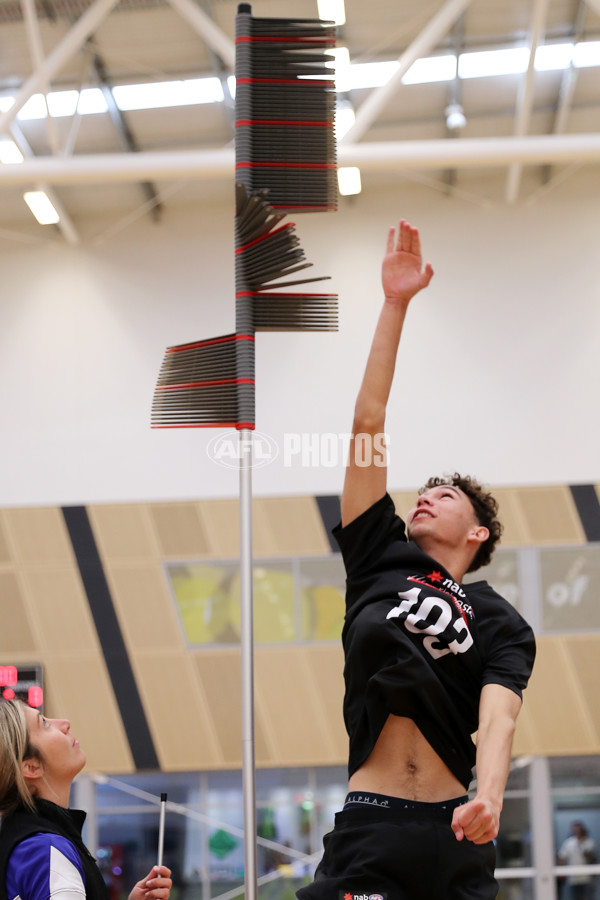 AFL 2022 Media - AFL Draft Combine Western Australia - 1018051