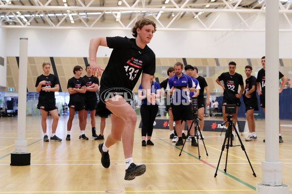 AFL 2022 Media - AFL Draft Combine Western Australia - 1017993