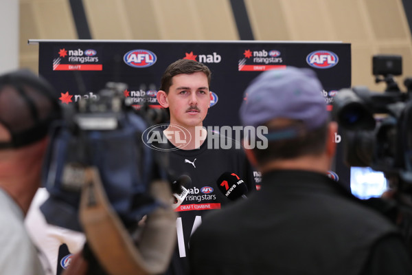 AFL 2022 Media - AFL Draft Combine Western Australia - 1018078