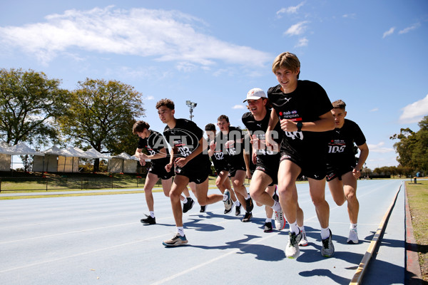 AFL 2022 Media - AFL Draft Combine Western Australia - 1018083