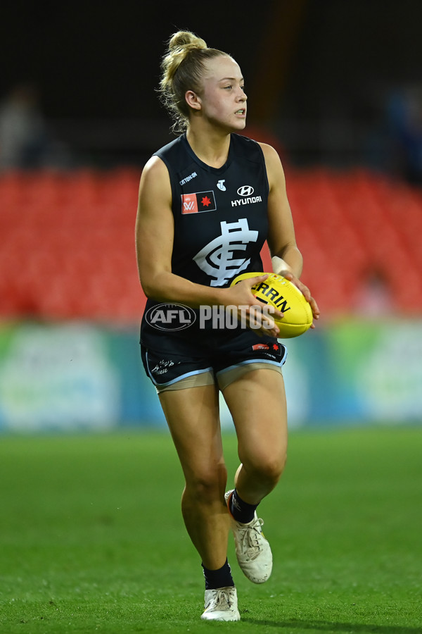 AFLW 2022 S7 Round 09 - Gold Coast v Carlton - 1018419