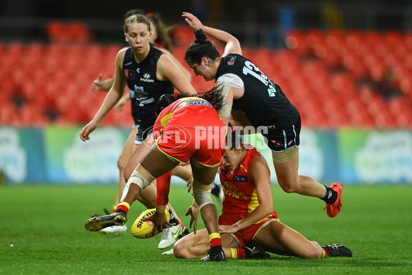 AFLW 2022 S7 Round 09 - Gold Coast v Carlton - 1018426