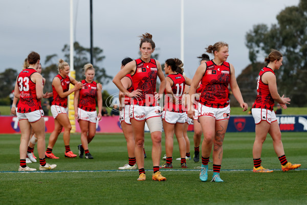 AFLW 2022 S7 Round 09 - Melbourne v Essendon - 1019202