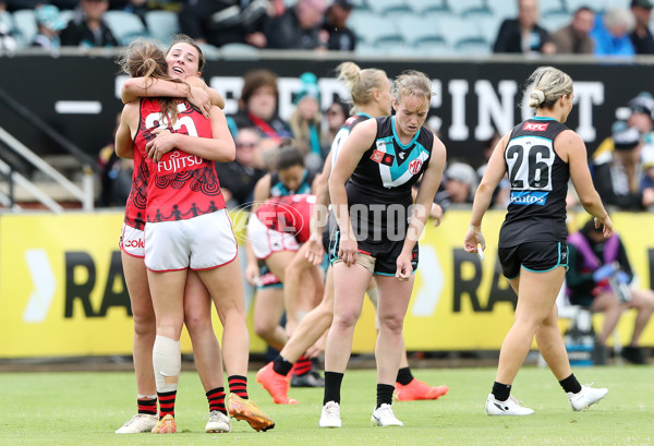 AFLW 2022 S7 Round 10 - Port Adelaide v Essendon - 1020363