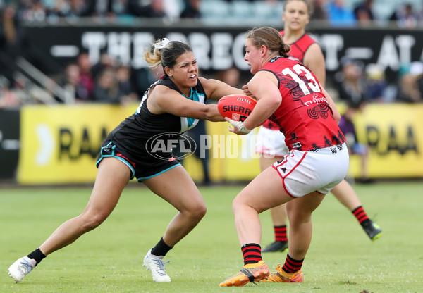 AFLW 2022 S7 Round 10 - Port Adelaide v Essendon - 1020350