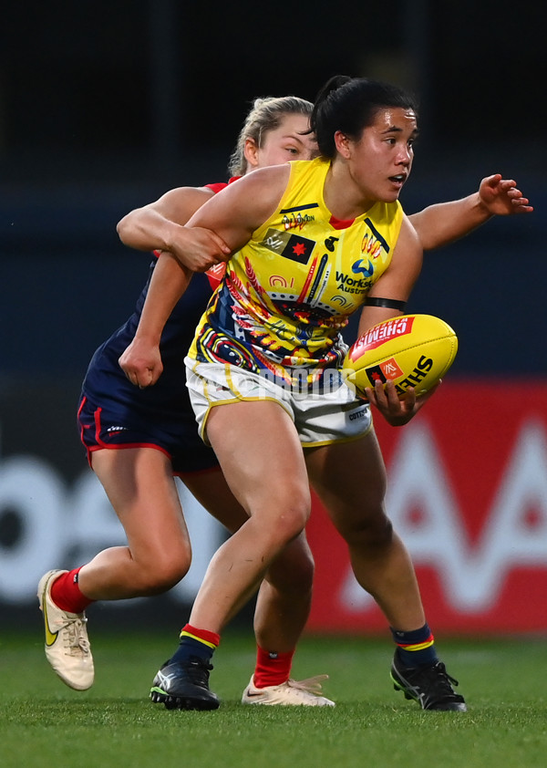 AFLW 2022 S7 Second Qualifying Final - Melbourne v Adelaide - 1020774