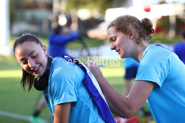 AFLW 2022 S7 Training - North Melbourne 171122 - 1022900