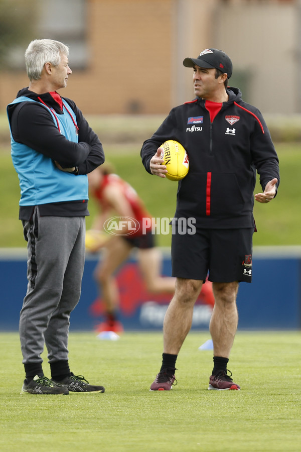 AFL 2022 Training - Essendon 211122 - 1023520