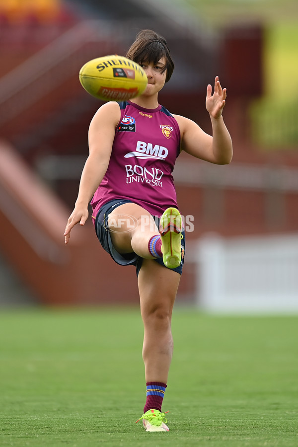 AFLW 2022 S7 Training - Brisbane Lions 241122 - 1024496