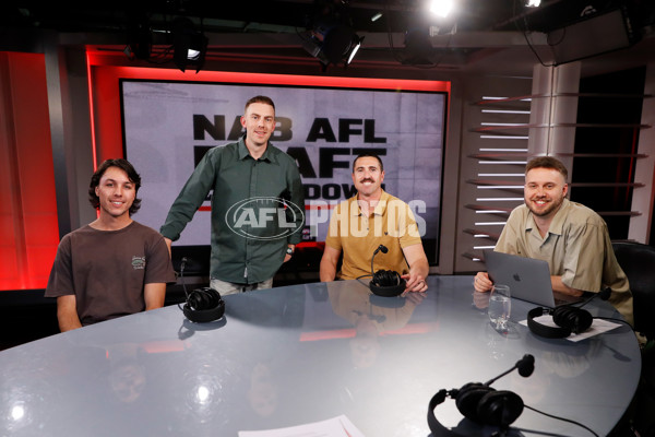 AFL 2022 Media - NAB AFL Draft Countdown - 1025361